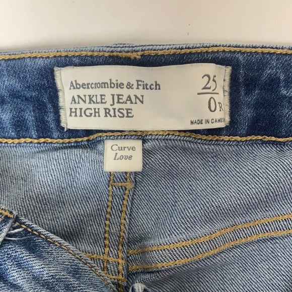 A&F curve love ankle high rise distressed jeans - Picture 7 of 8